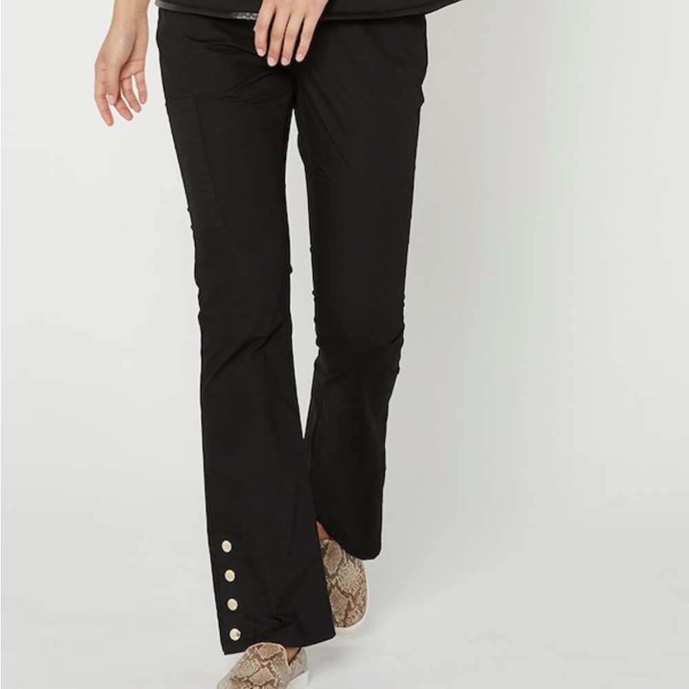 Jaanuu Black Bootcut Scrub Pants